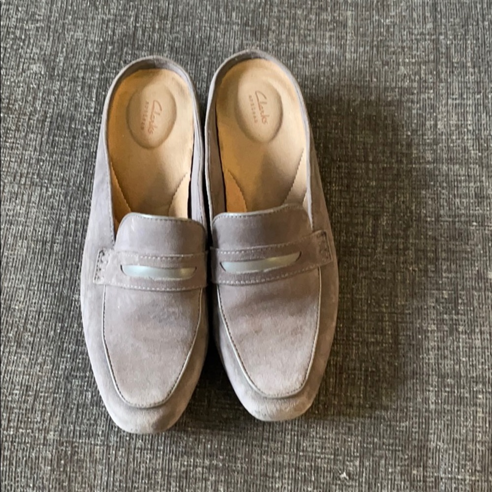 Dress shoes